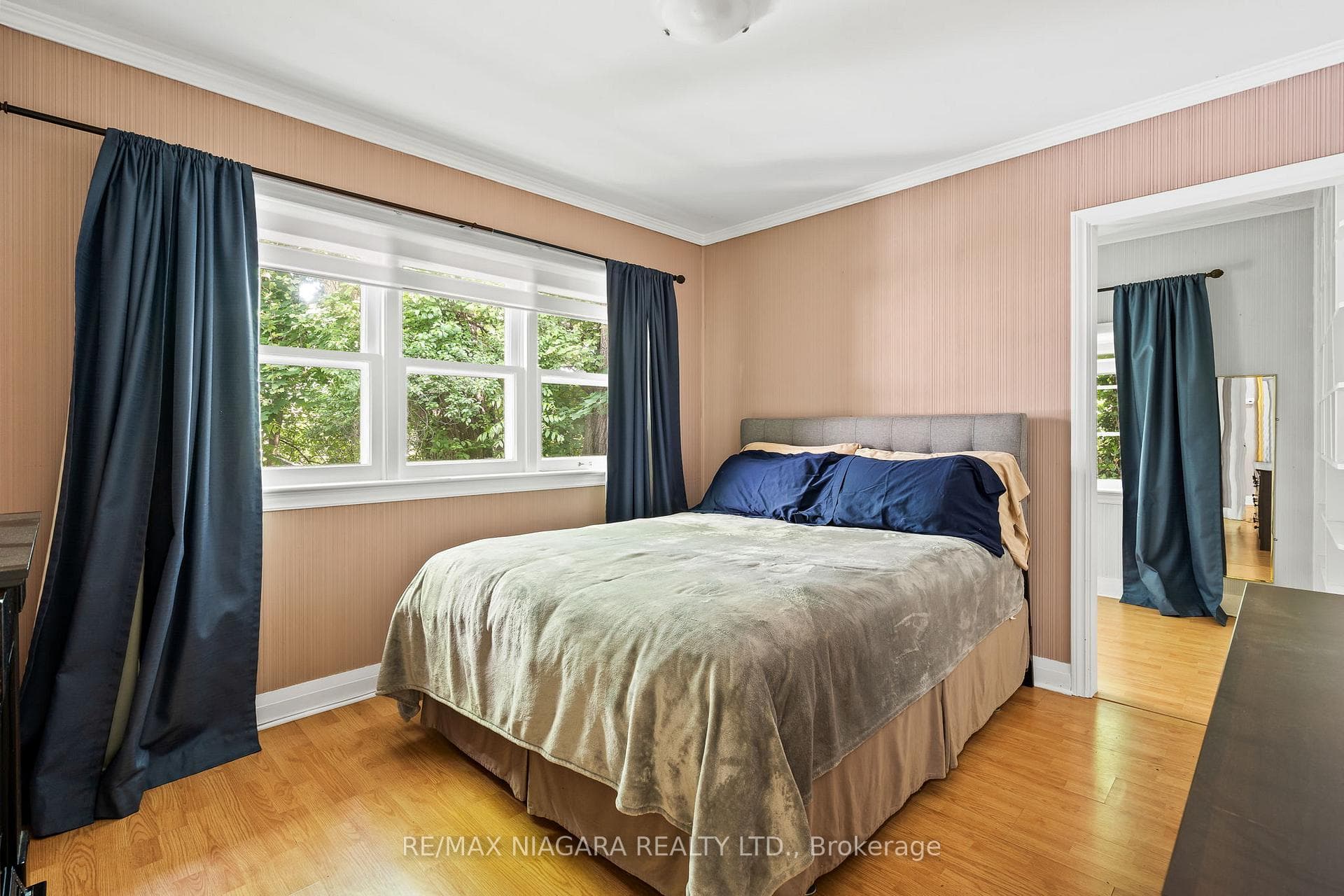 4804 Homewood Avenue photo 18