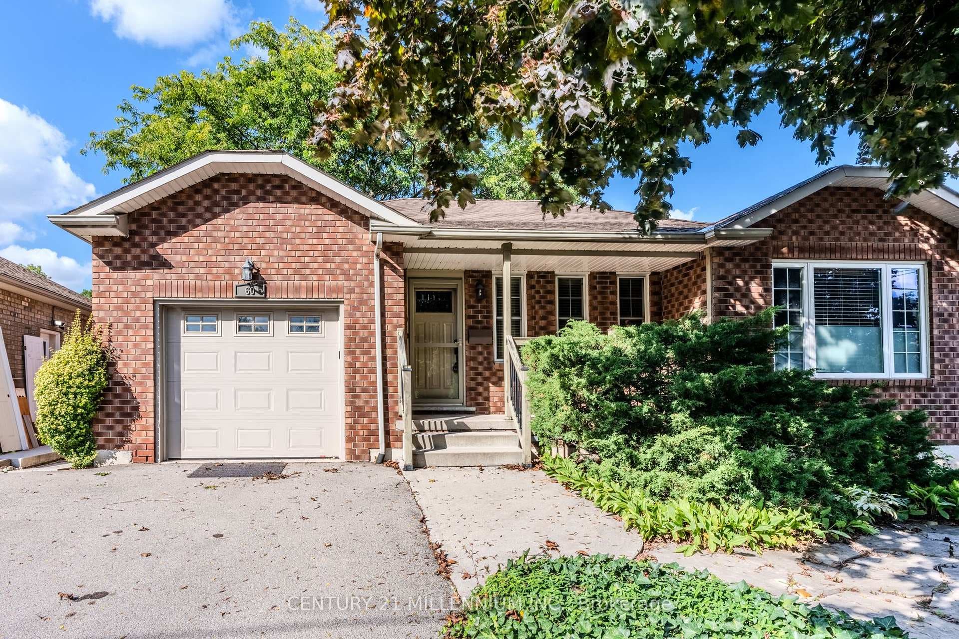 60 Ofield Road photo 2