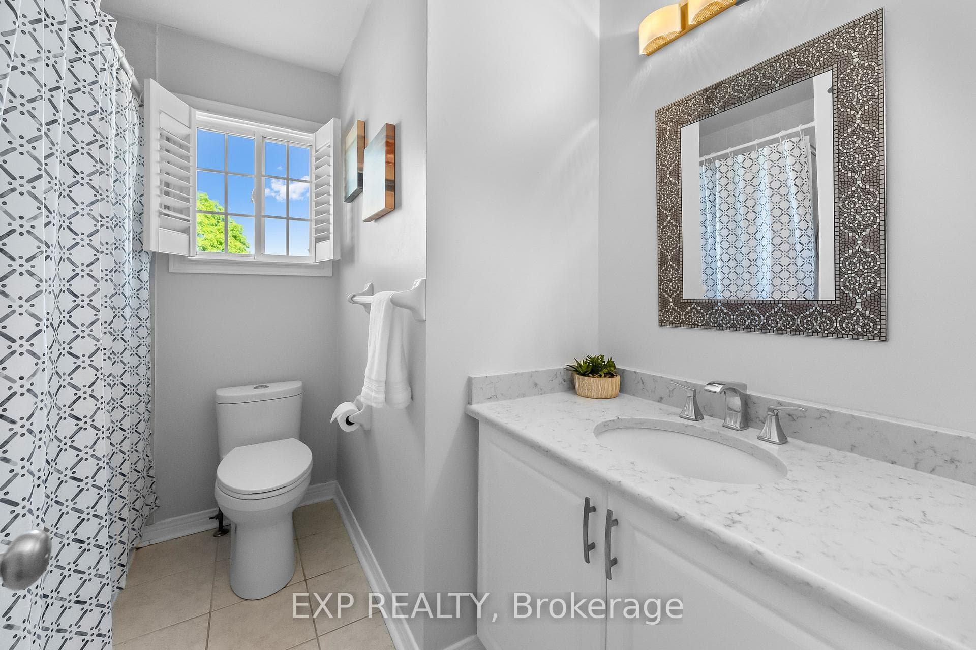 57 Goodman Crescent photo 33