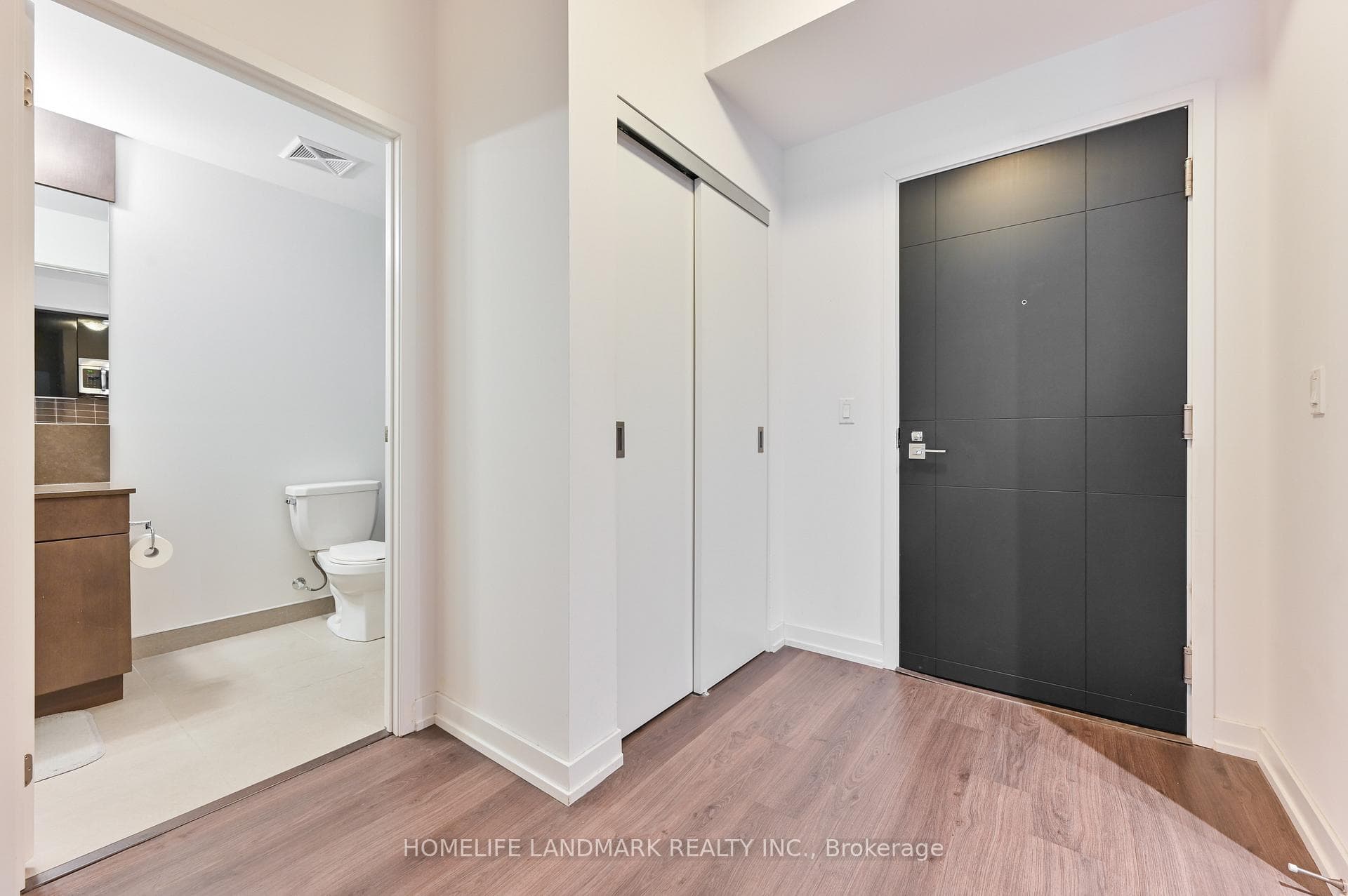 89 Dunfield Avenue Unit 1309 photo 9