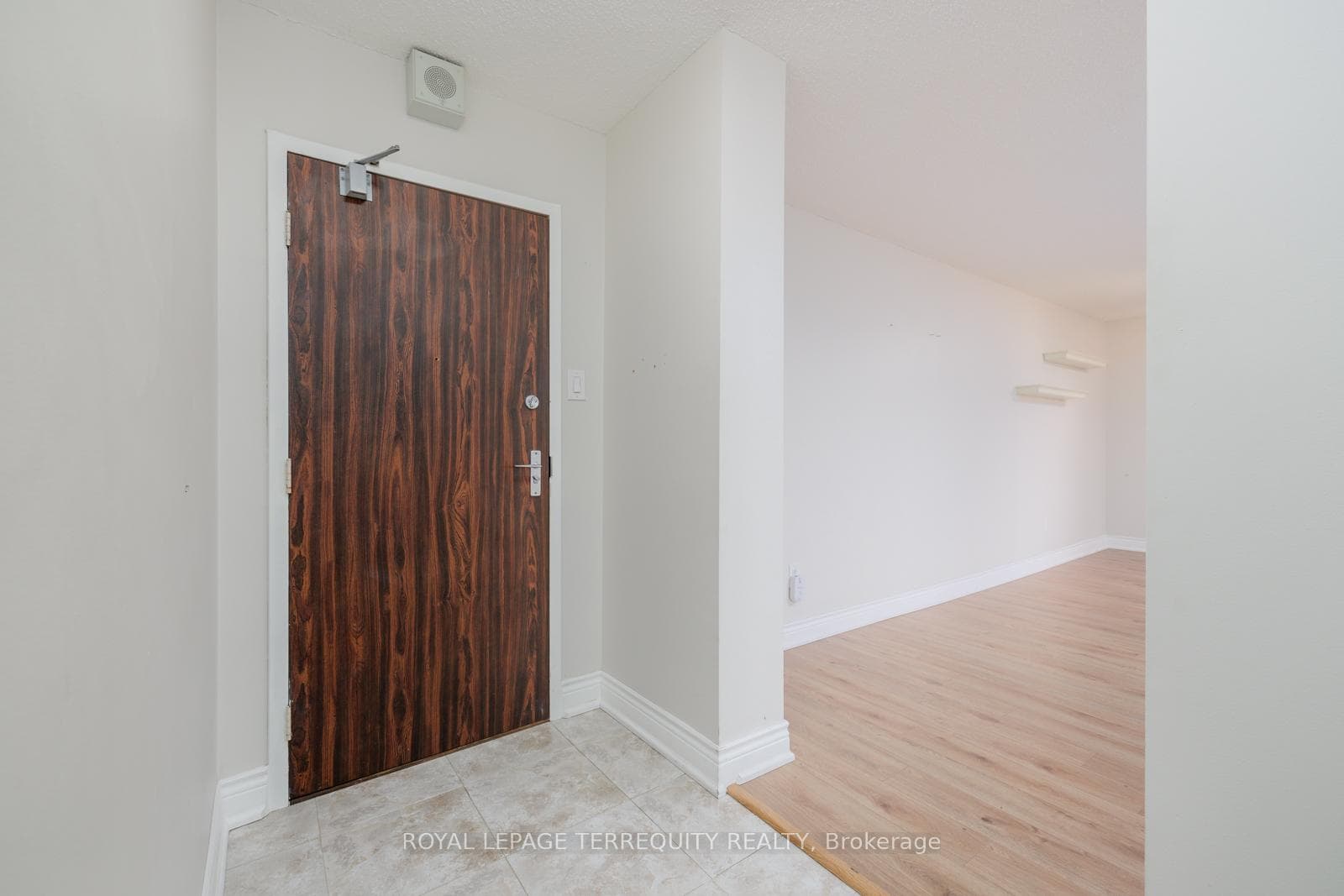 44 Falby Court Unit 103 photo 5