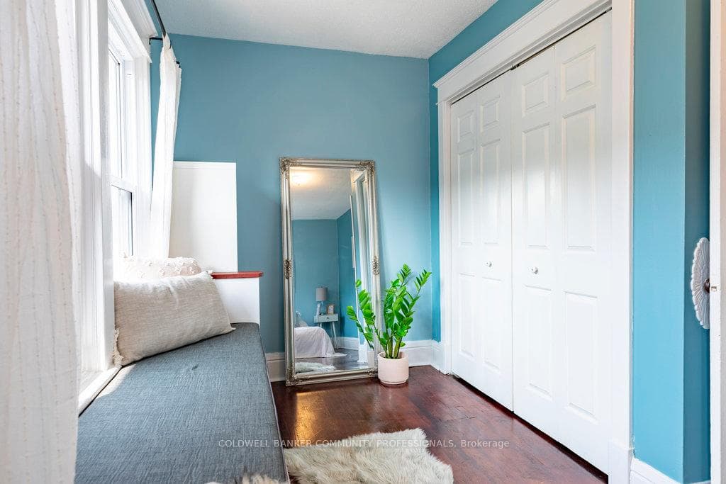 49 Rutherford Avenue photo 22