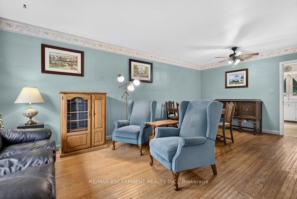 795 Drury Lane photo 6