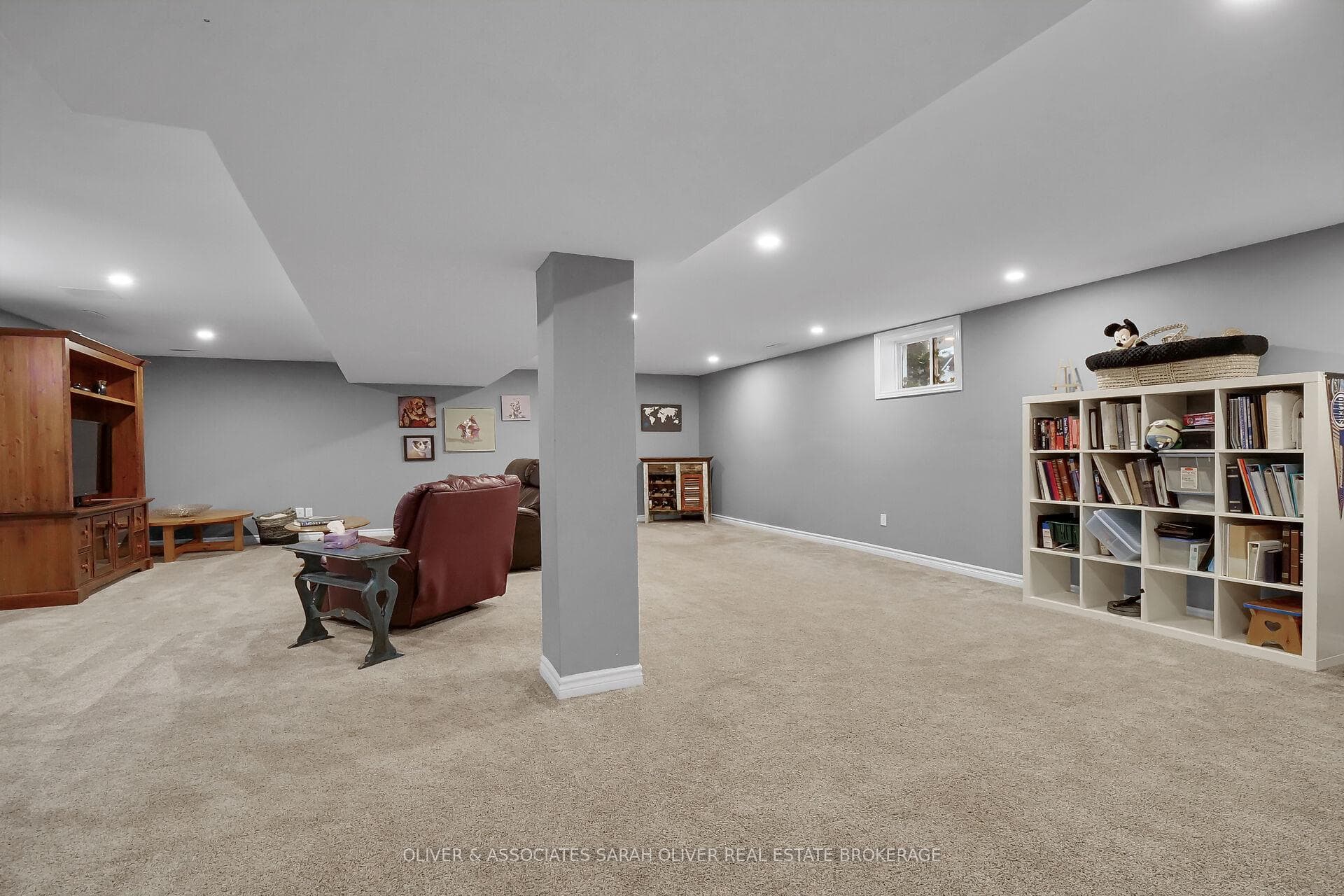 1573 Mickleborough Court photo 34