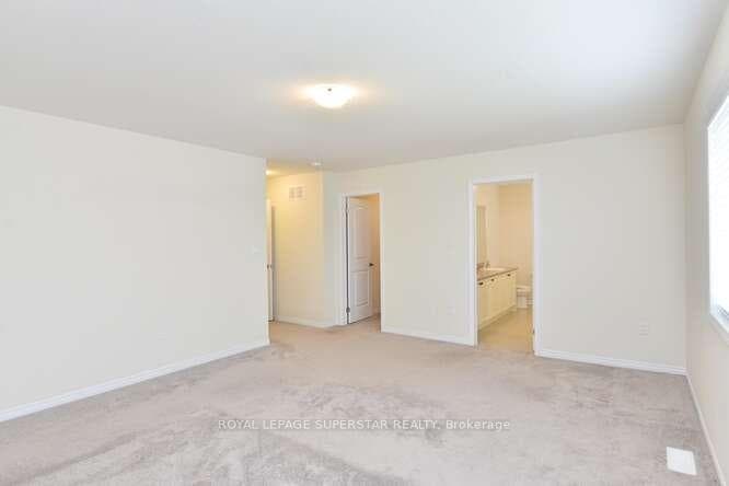 19 Esther Crescent photo 24