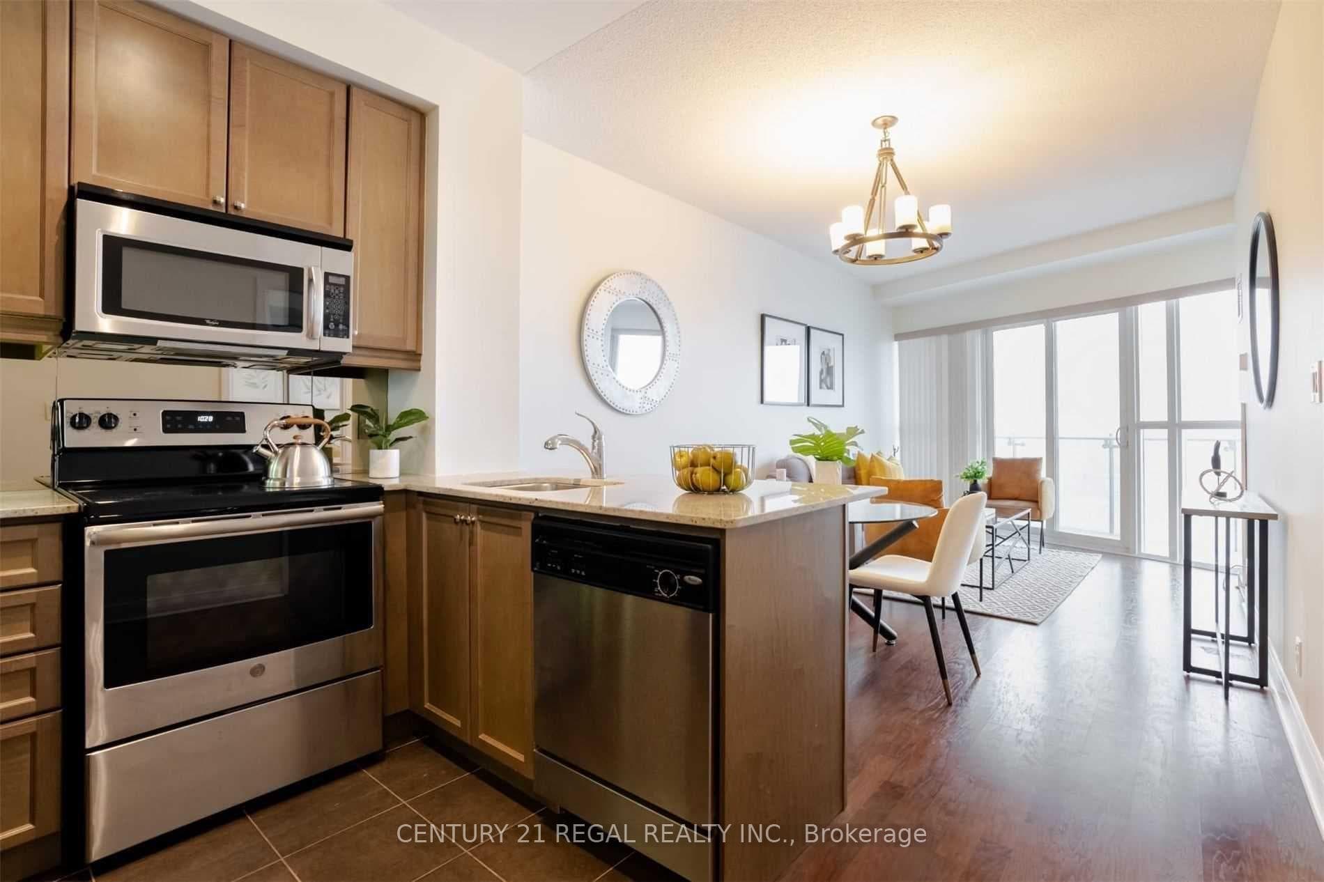 50 Absolute Avenue Unit 3101 photo 7