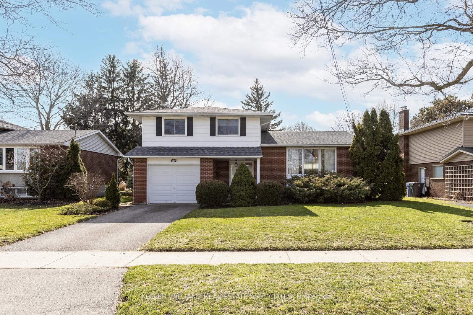58 Elginfield Drive photo 1