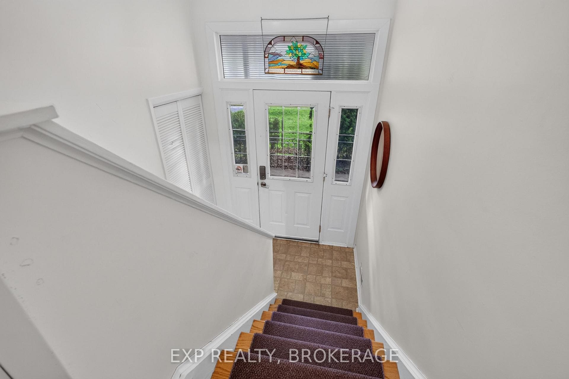 11 PEMBER Place photo 19