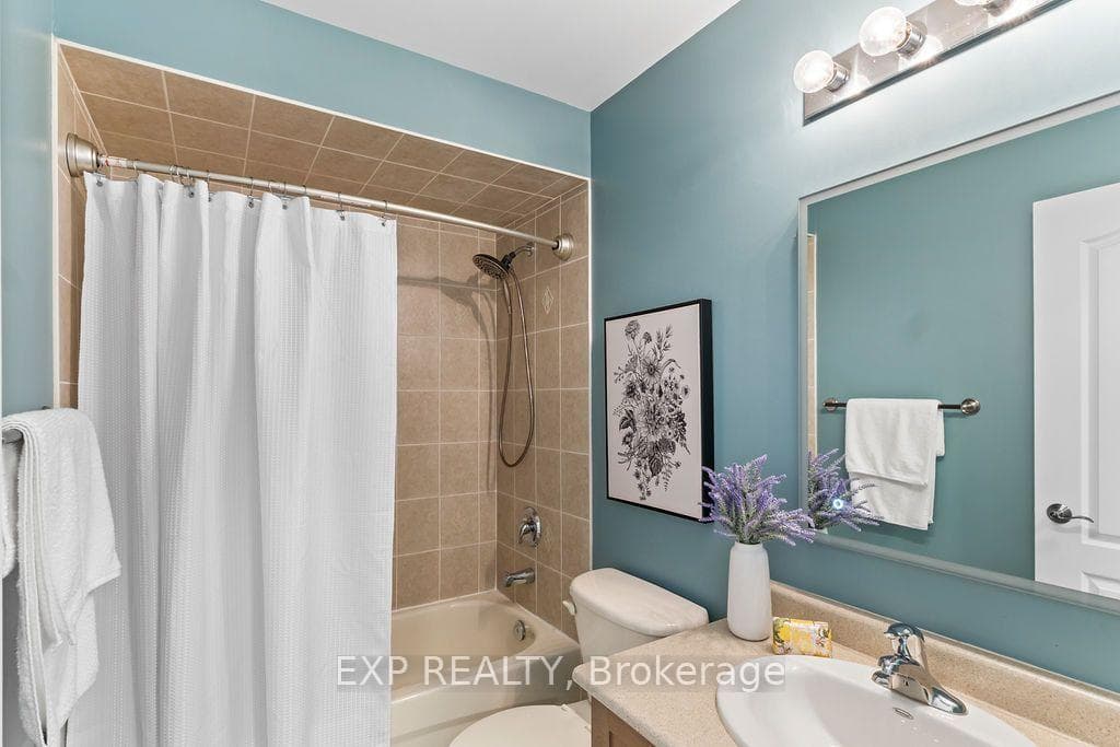3 full bathrooms on upper floor