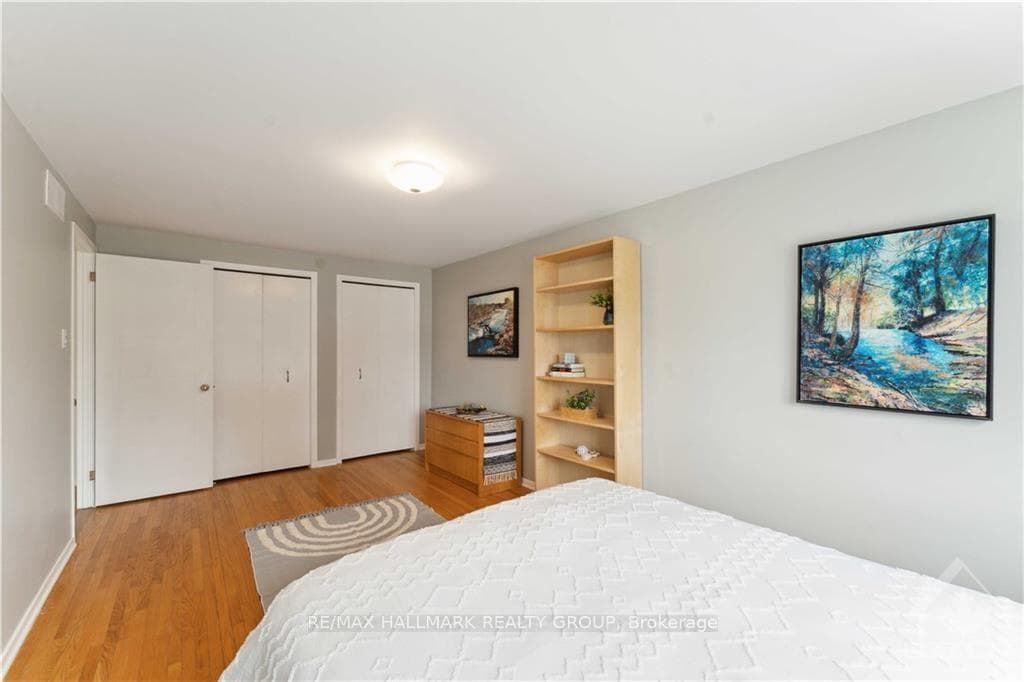 42 RIDGEBURN Gate photo 21