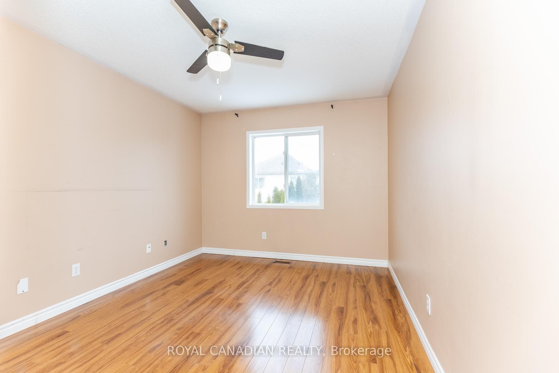 159 Harrongate Place photo 6