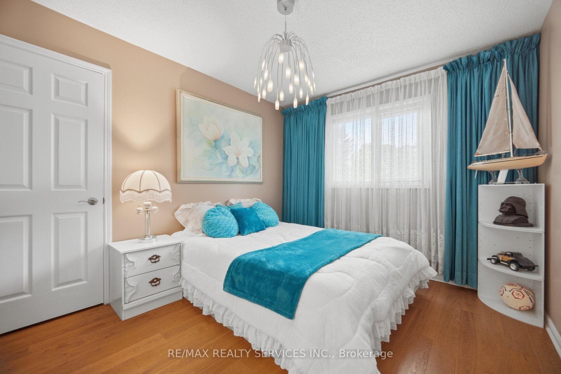 29 Christie Drive photo 36