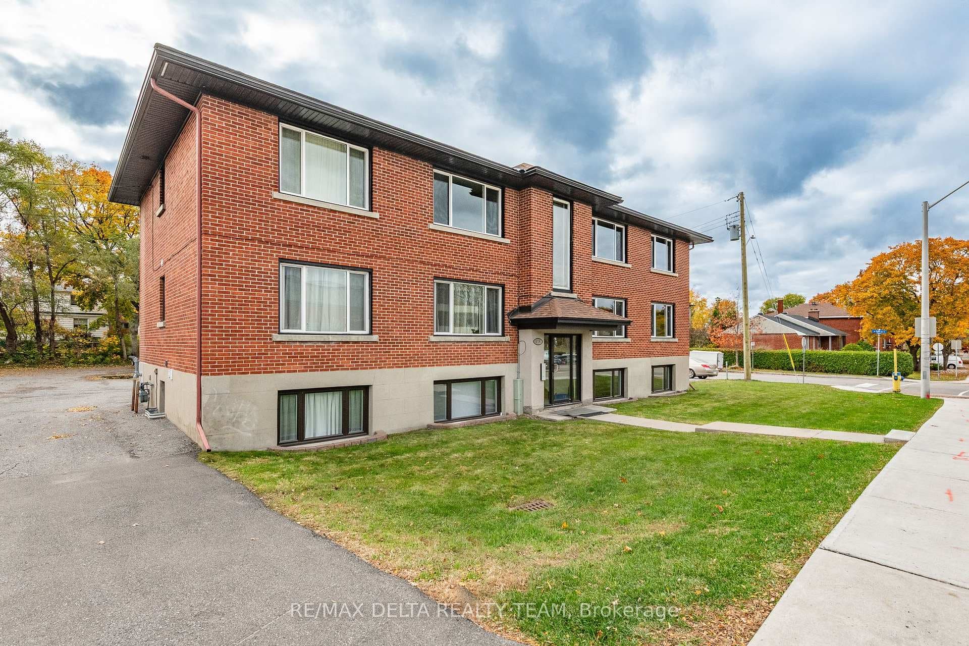 416 Dovercourt Avenue Unit 1 photo 2