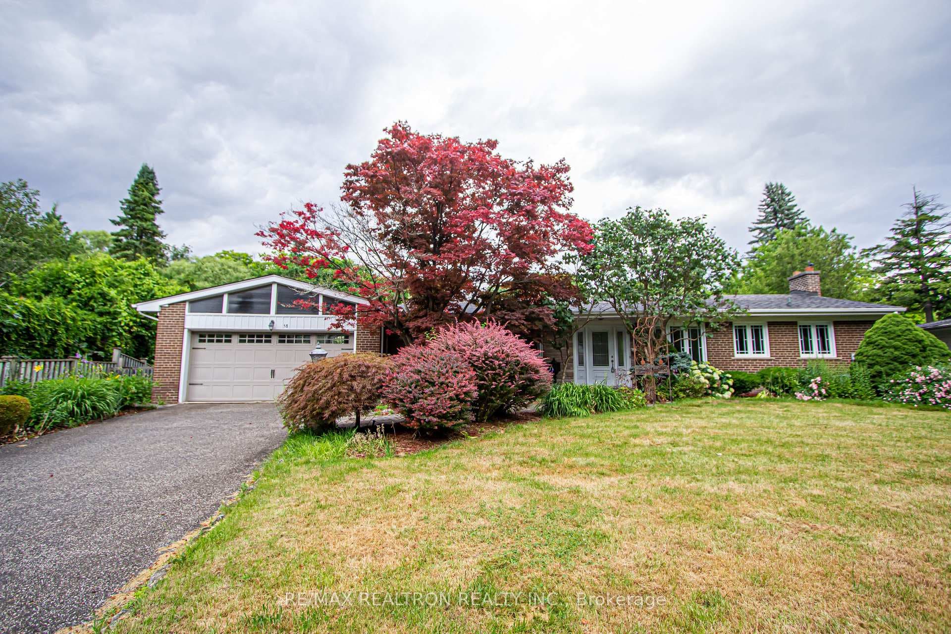 58 Almond Avenue photo 1