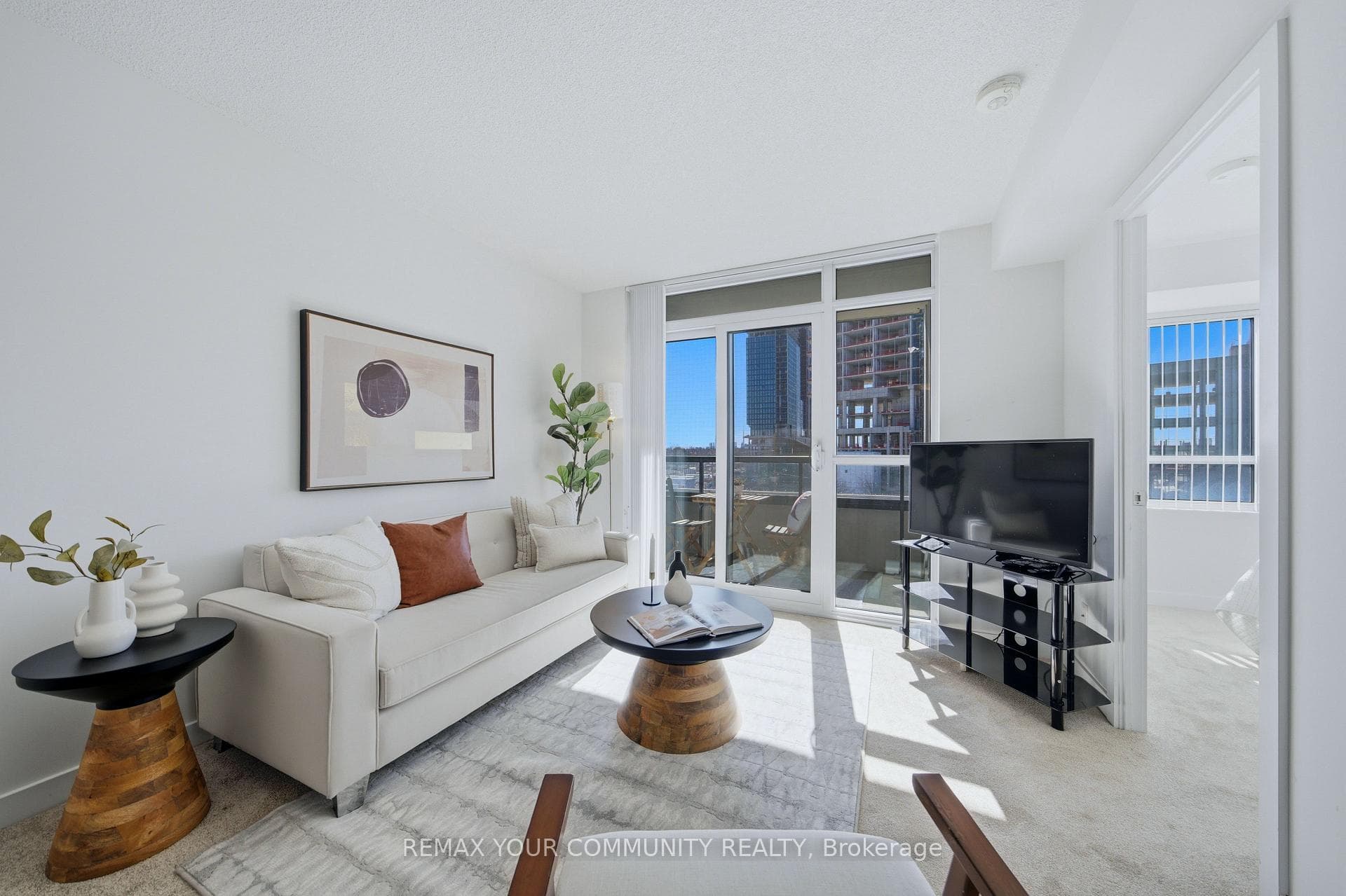8 Trent Avenue Unit 407 photo 12