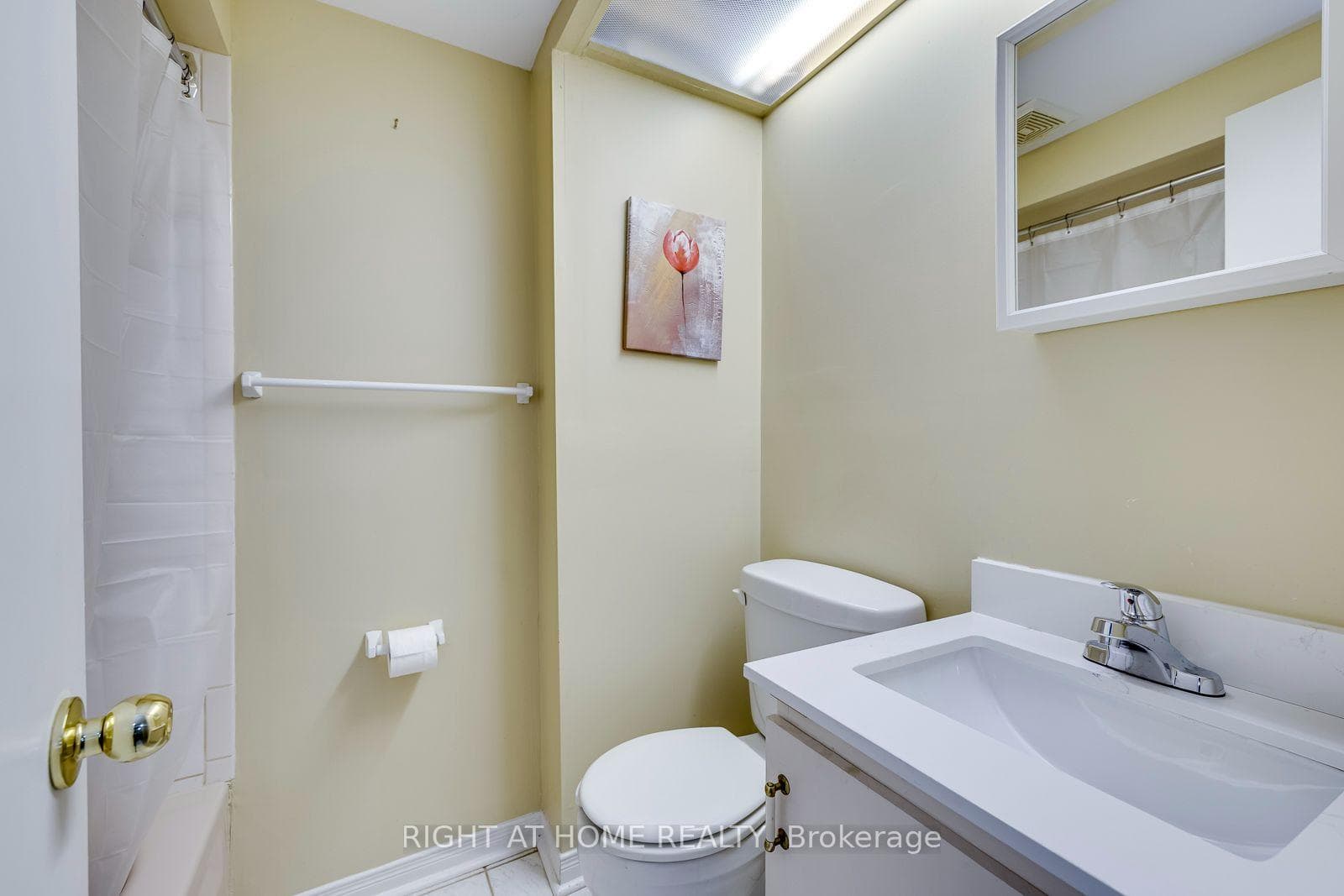 1025 Vanier Drive photo 34