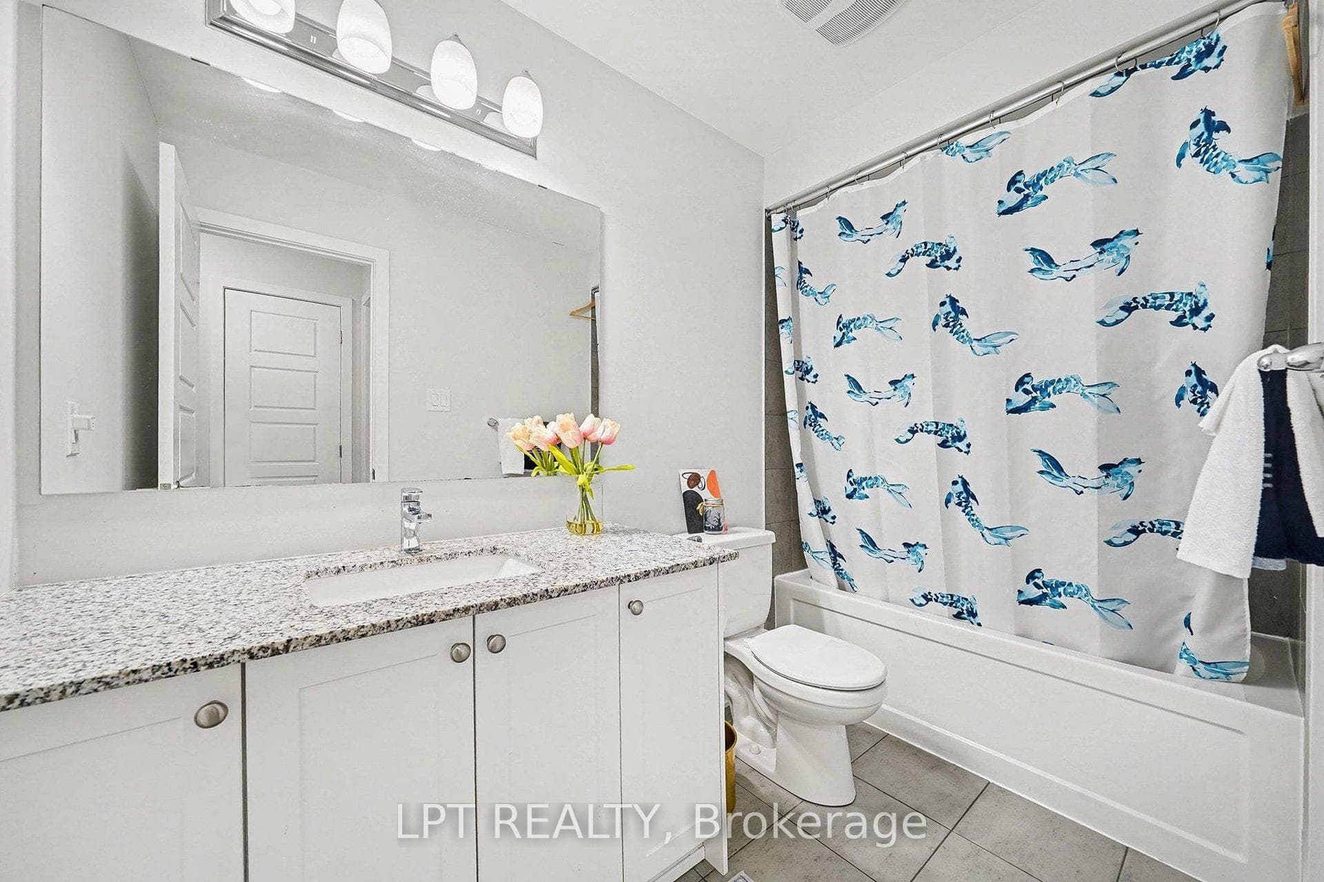 2485 Watercolours Way photo 25