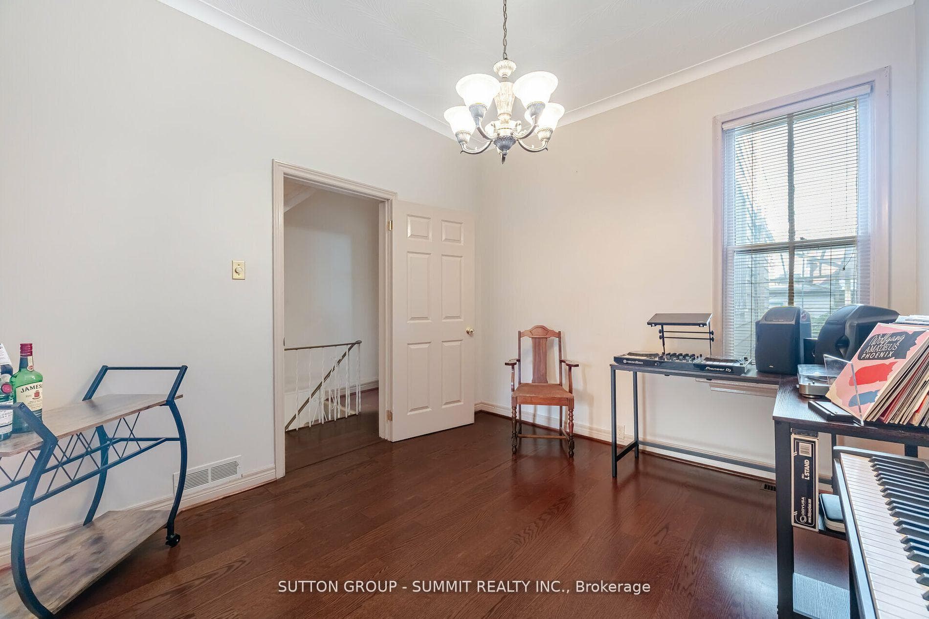 333 Concord Avenue photo 9