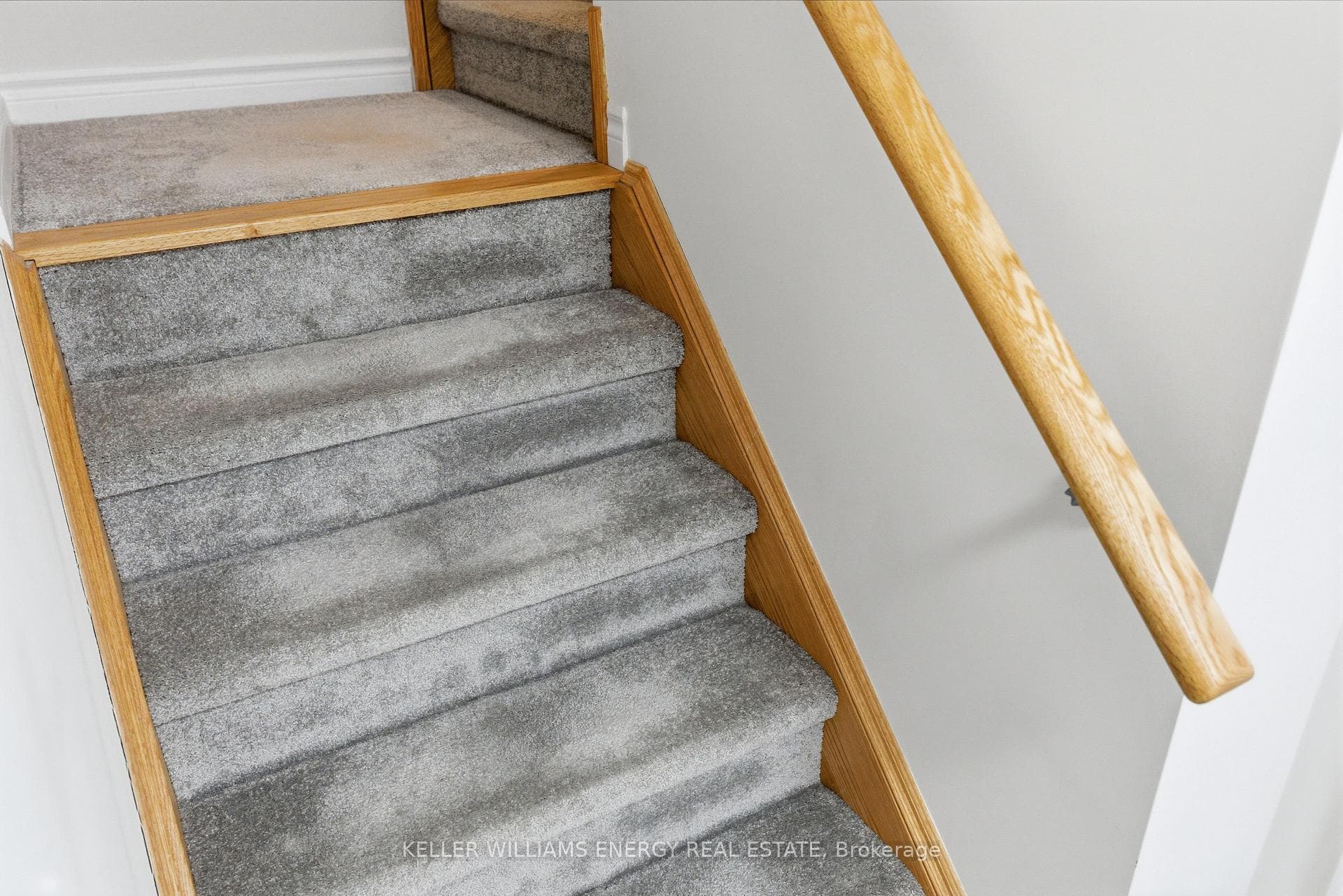 475 Beresford Path Unit 7 photo 17