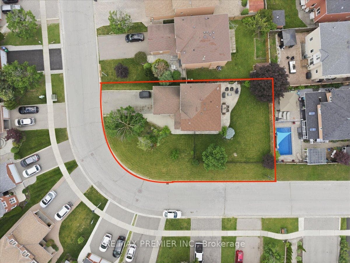 17 Berrydown Drive photo 38
