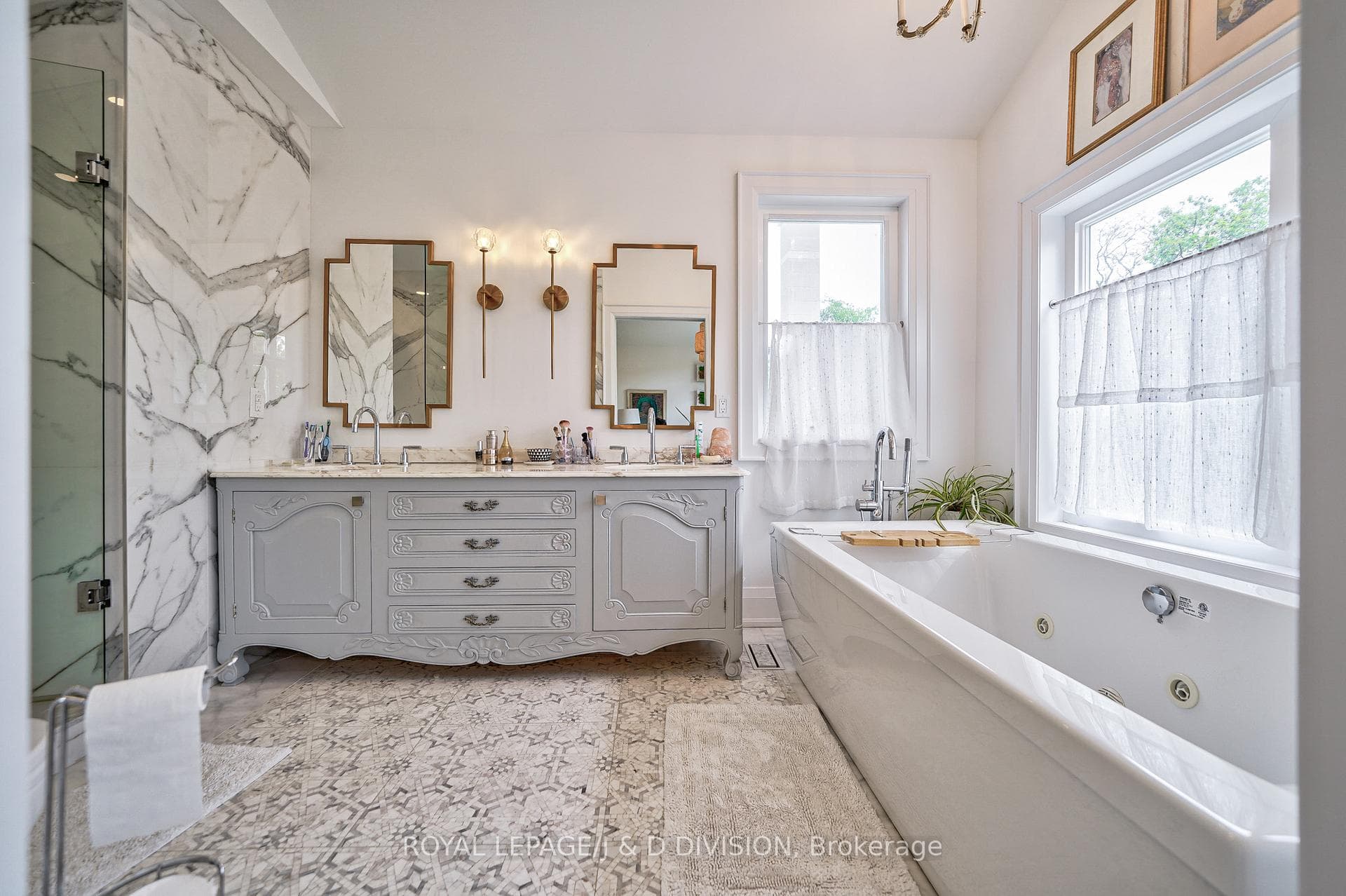 73 Heathdale Road photo 19