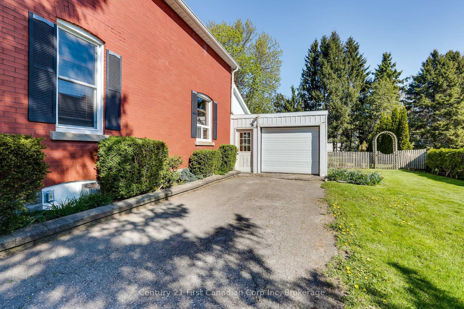 128 Washington Street photo 43