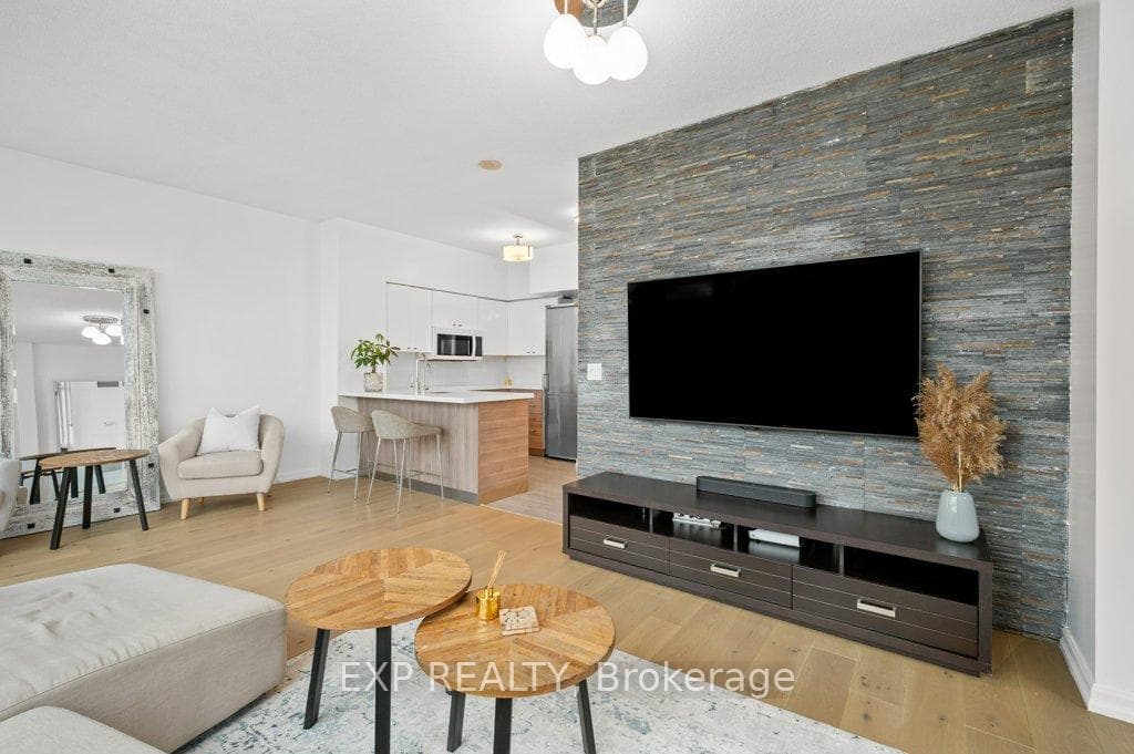 219 Fort York Boulevard Unit 2902 photo 25