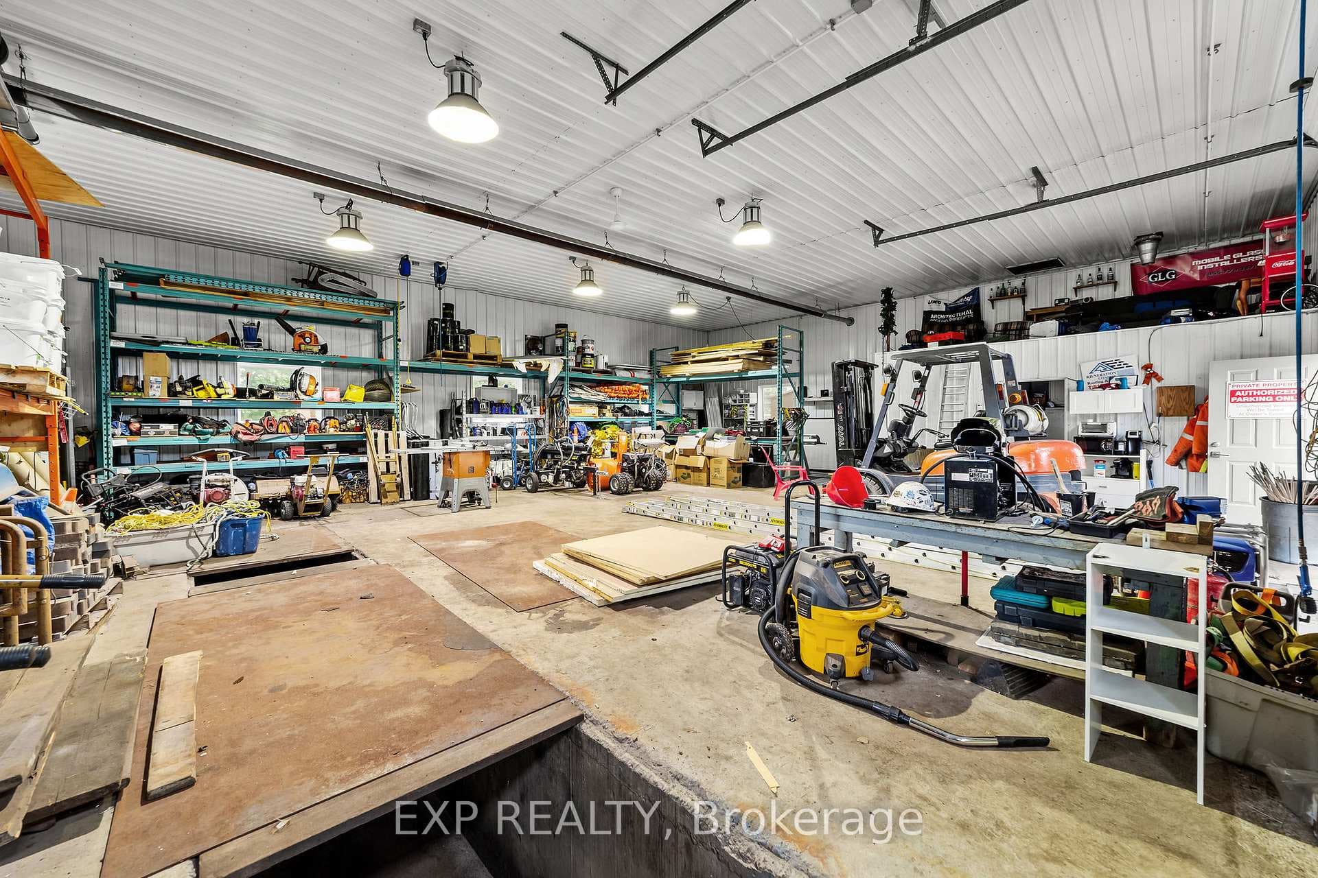 21332 Wilson Street photo 29