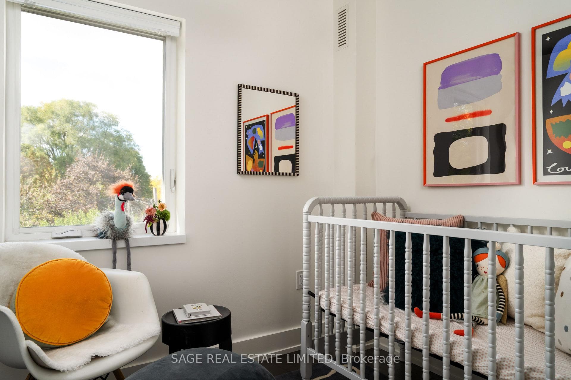 276 Oakwood Avenue photo 34