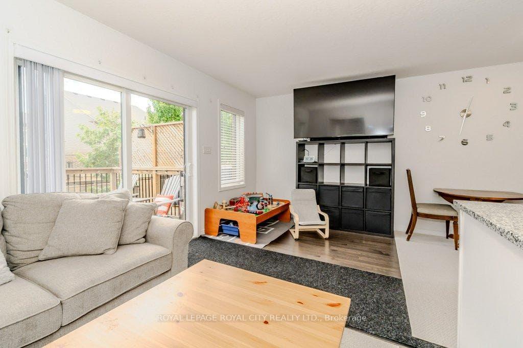 135 Hardcastle Drive Unit 96 photo 12