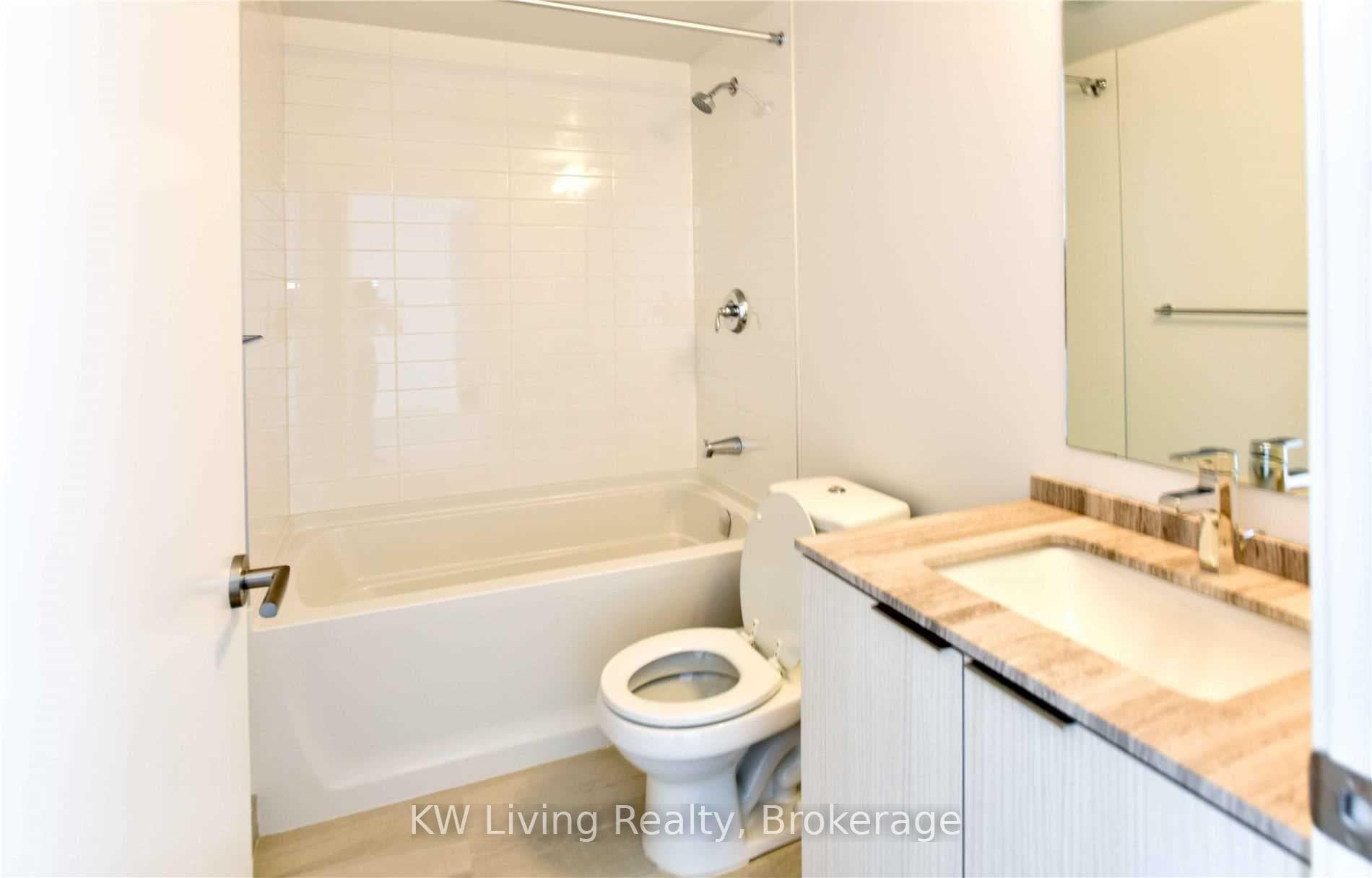 11 Wellesley Street Unit 4713 photo 4