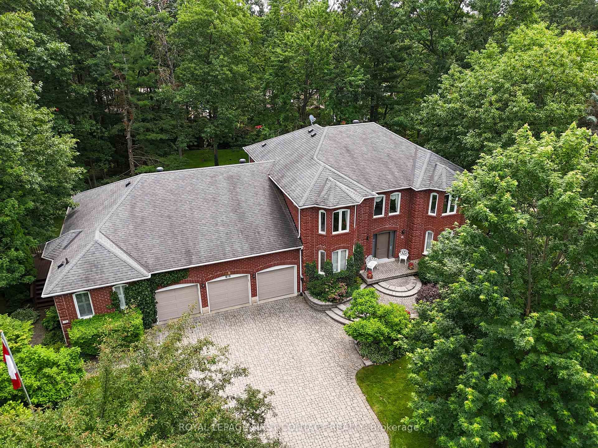 68 Alana Drive photo 2