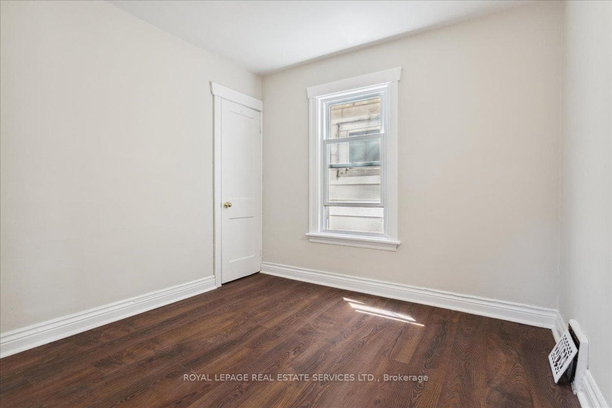 57 St Matthews Avenue photo 23