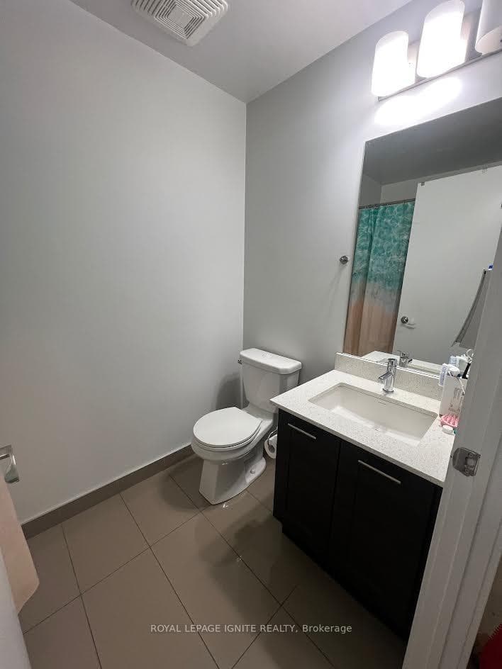 50 Bruyeres Mews Unit 503 photo 8