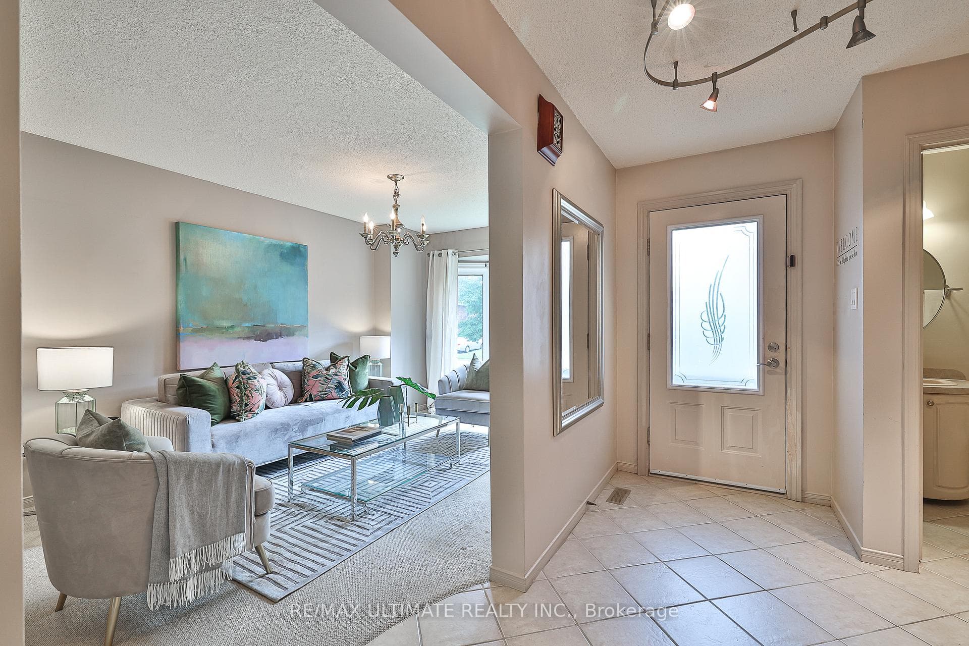 20 Wright Crescent photo 4
