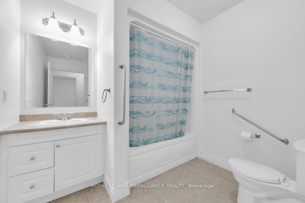 494 Metcalfe Street Unit 6 photo 20