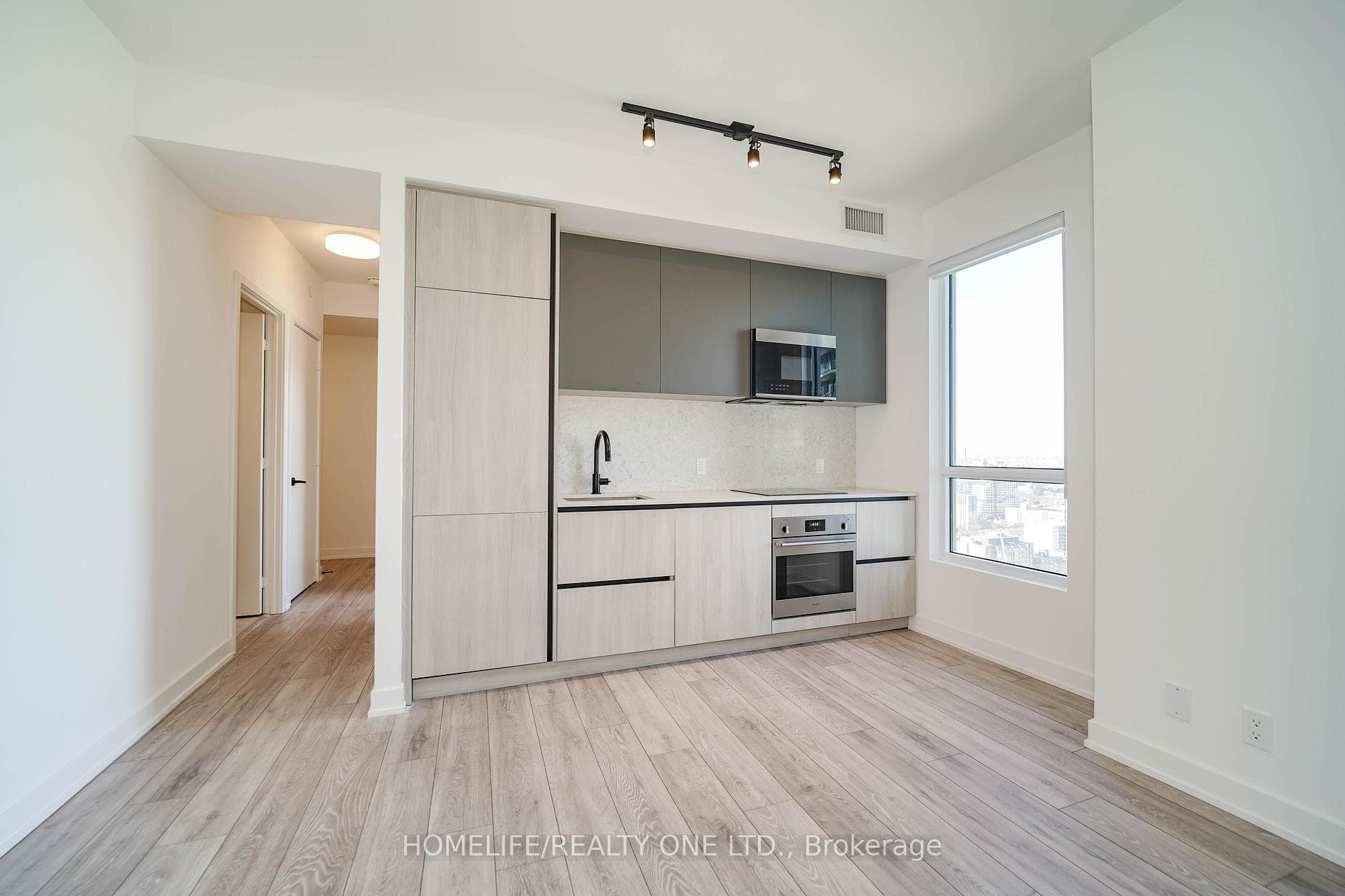 108 Peter Street Unit 3102 photo 23