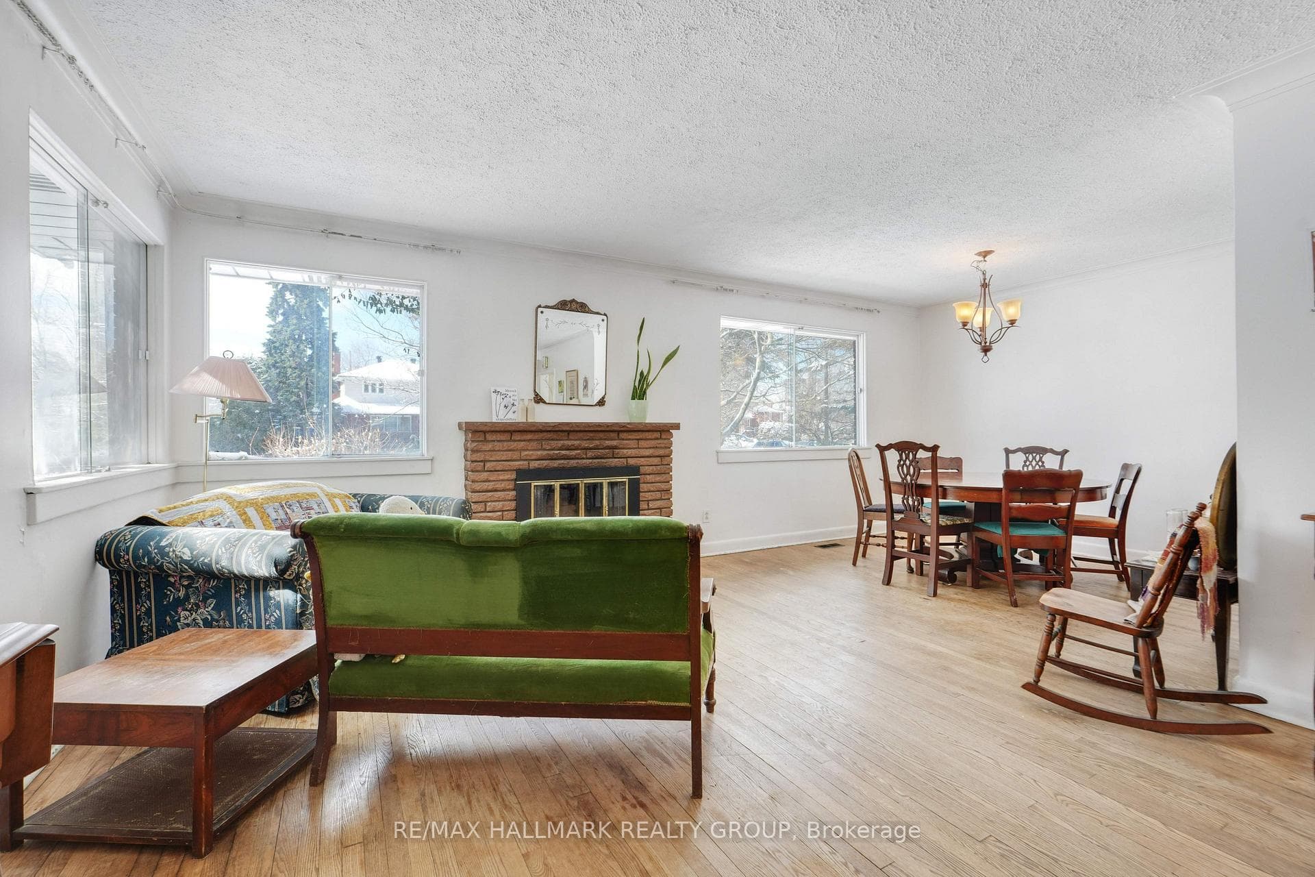 1289 Evans Boulevard photo 7