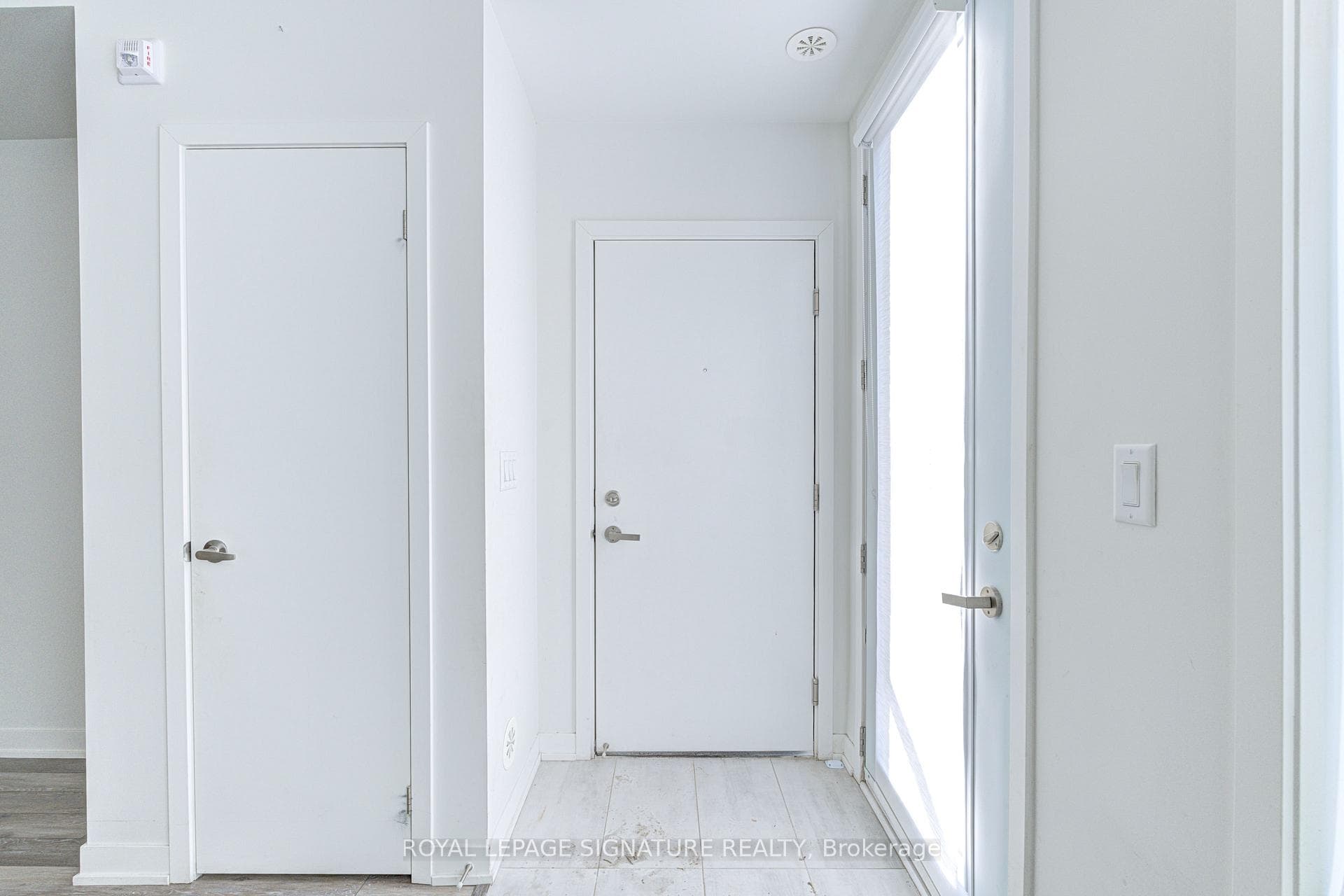 3429 Ridgeway Drive Unit 4 photo 4