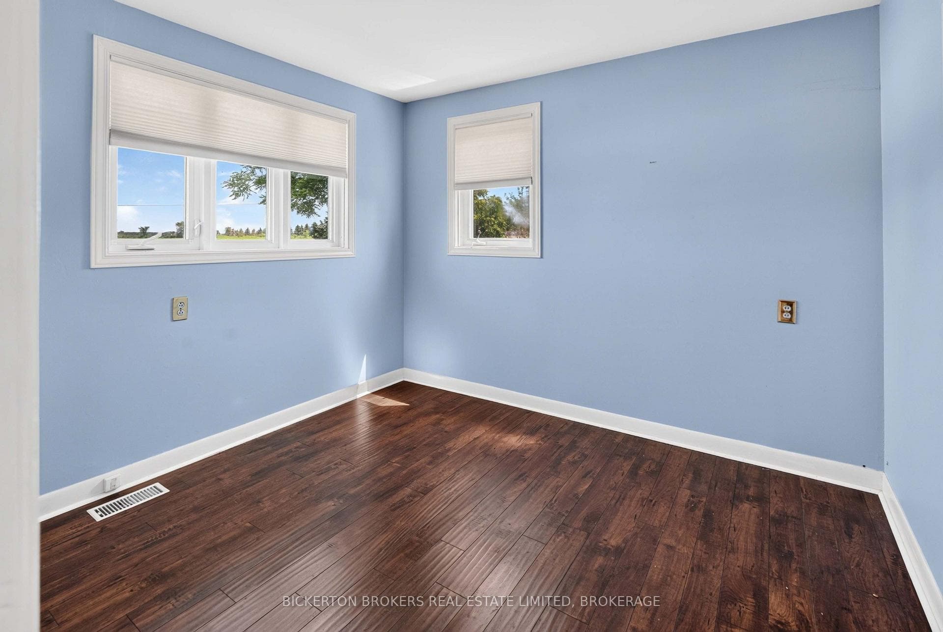 154 Eden Grove Road photo 30