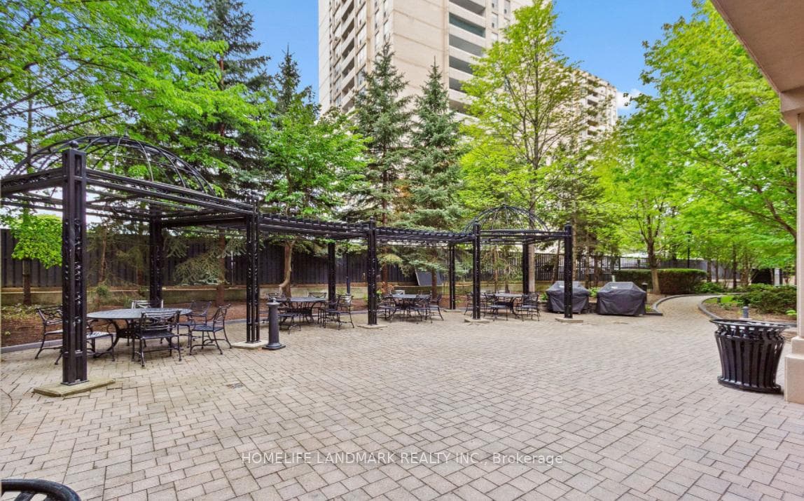 662 SHEPPARD Avenue Unit 1002C photo 35
