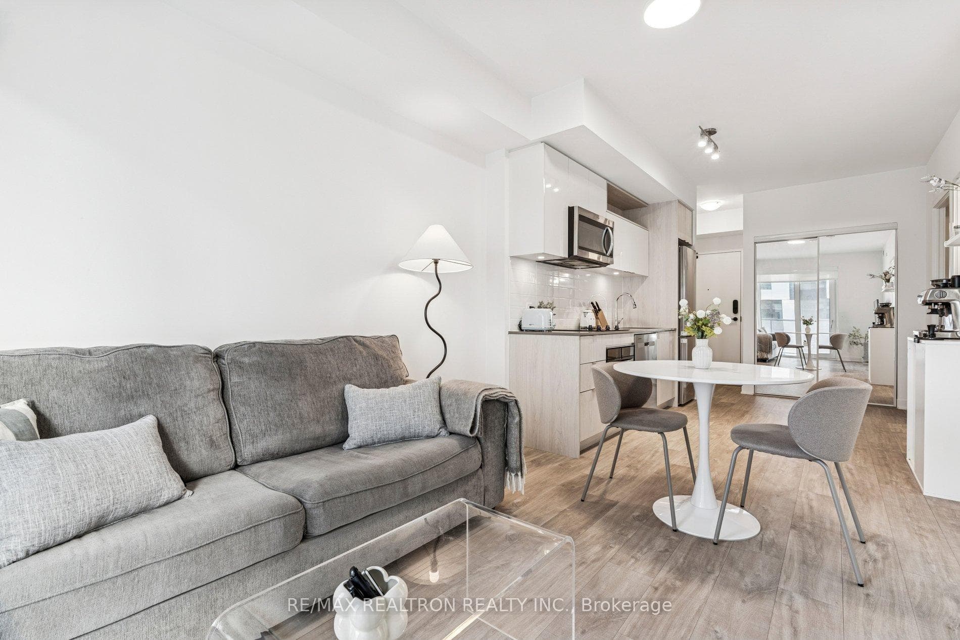 100 Dalhousie Street Unit 1412 photo 9