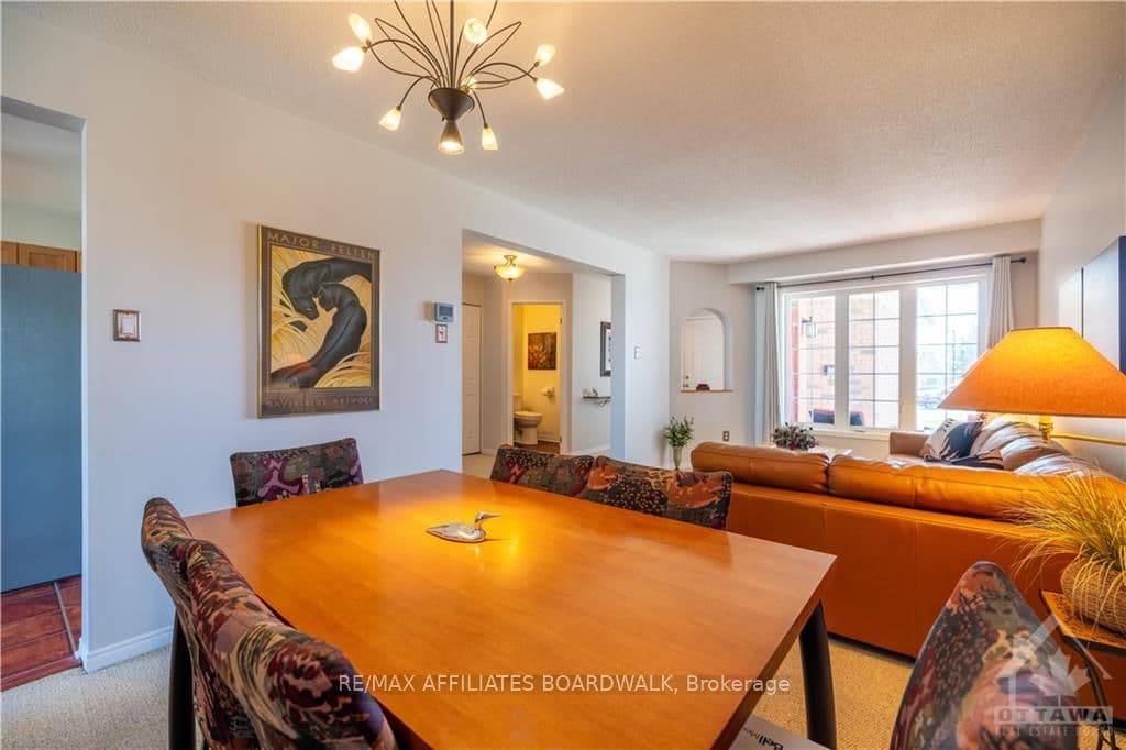 109 MCCURDY Drive photo 7