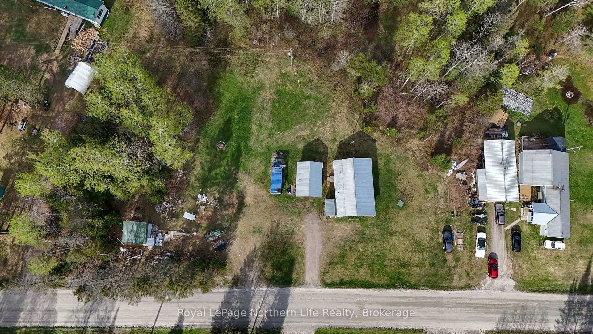 349 North River Road photo 1