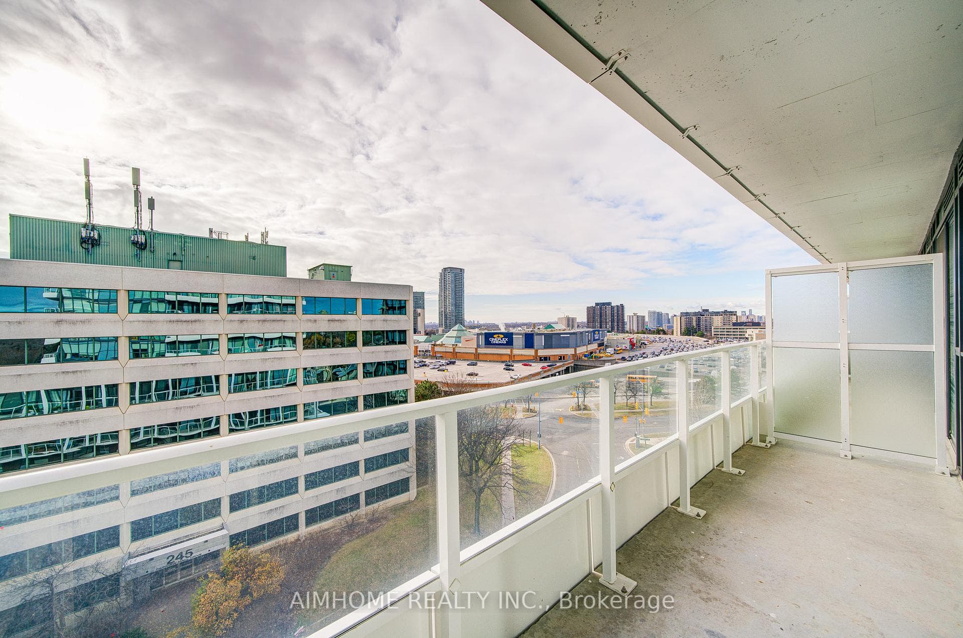 180 Fairview Mall Drive Unit 813 photo 26