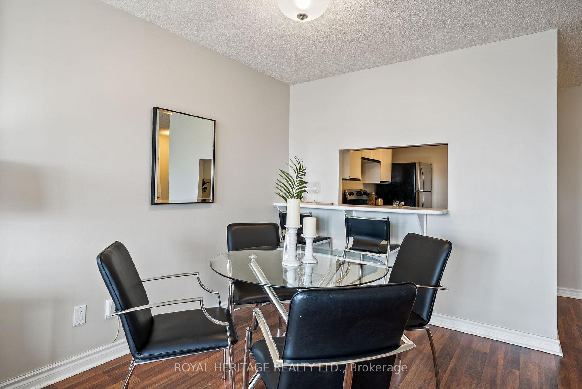 4 Park Vista Crescent Unit 1203 photo 6
