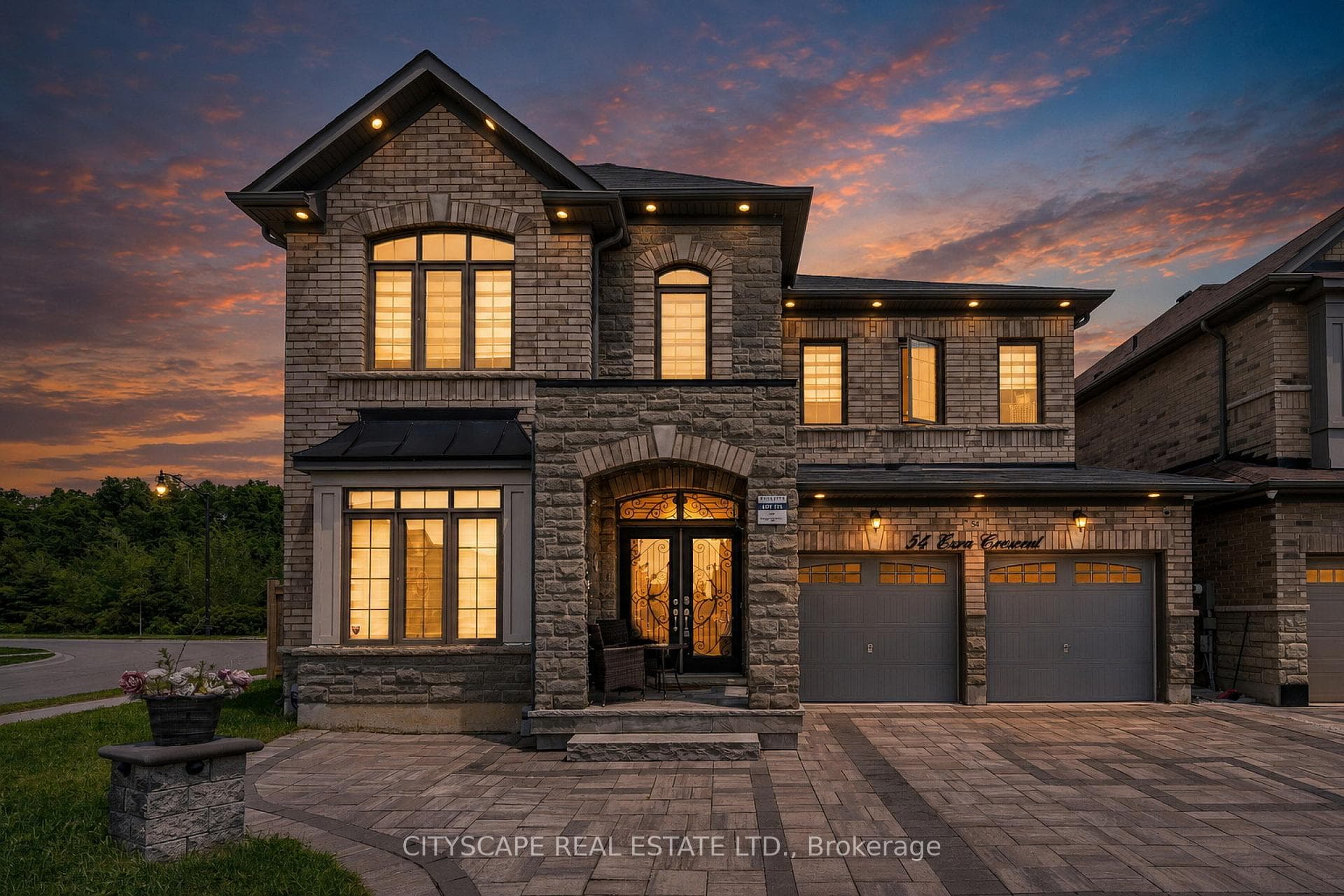 54 Ezra Crescent photo 46