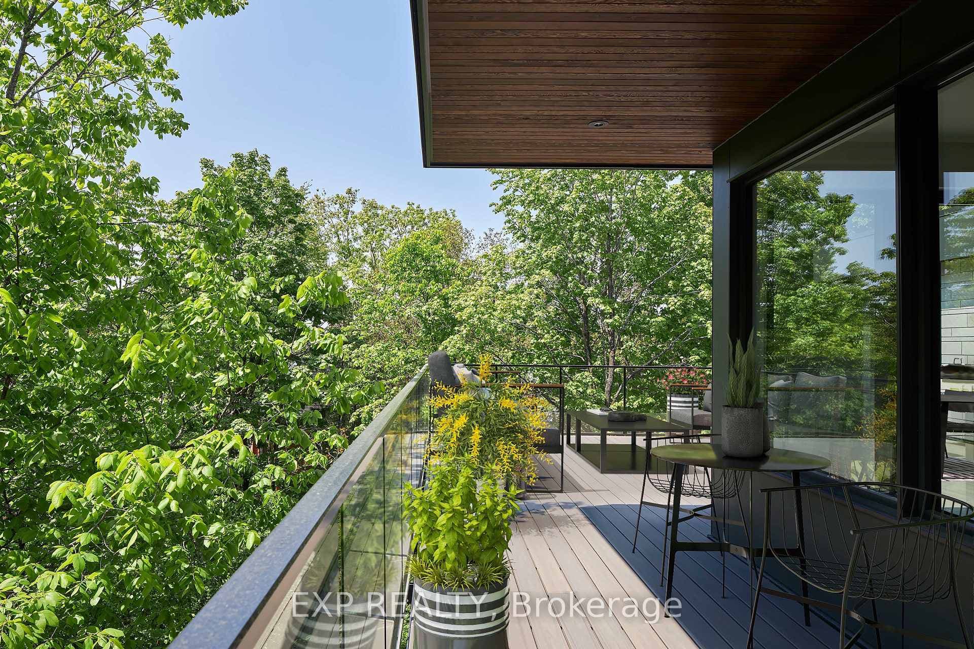 32 CLOVELLY Road photo 4