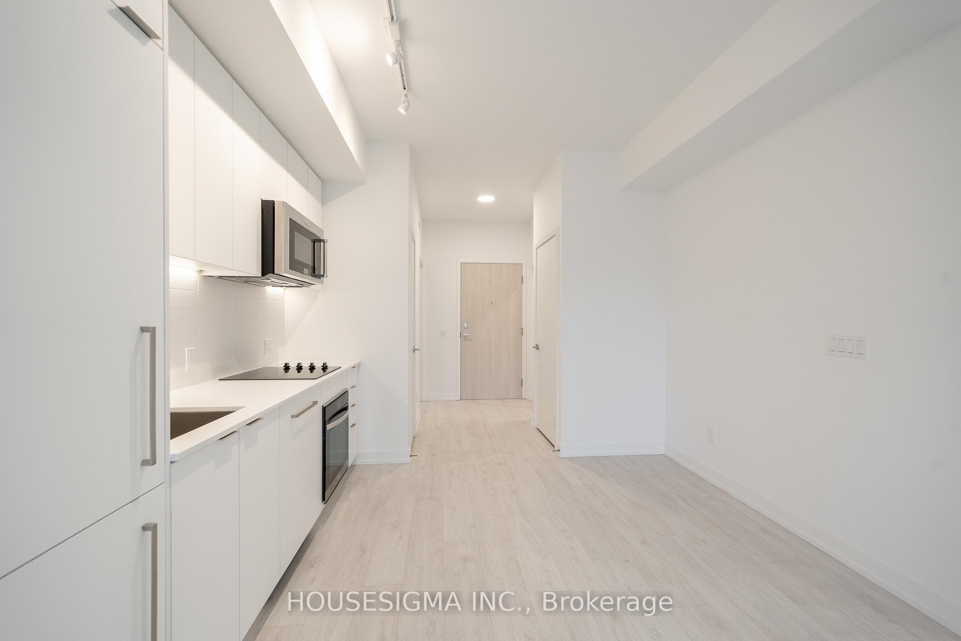 181 Sheppard Avenue Unit 326 photo 2