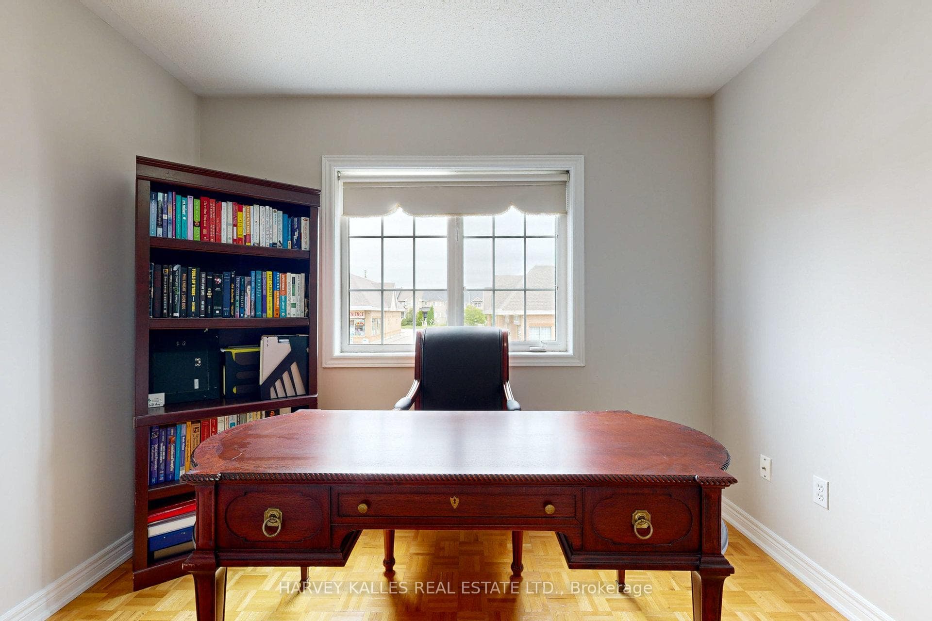 9 Agostino Crescent photo 21